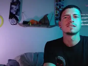 Chaturbate Sex Cam of alisseandjamess