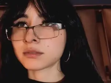 Chaturbate Adult Video Chat of angelinepossy