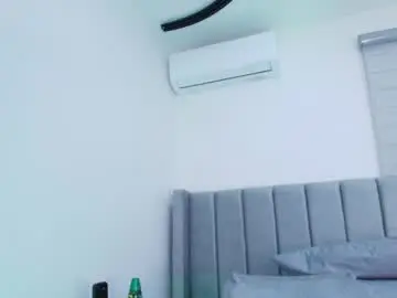 Chaturbate Live Porn of carol_juiicy_