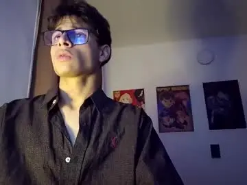 Chaturbate Live Porn of holis2127489