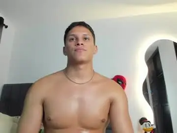 Chaturbate Live Sex Cam of jamesowenn