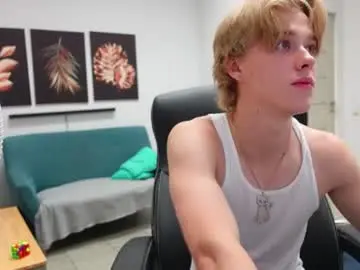 Chaturbate Adult Webcam of damien_dallas
