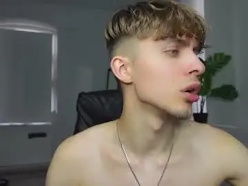 Chaturbate Private Sex Chat of damien_dallas