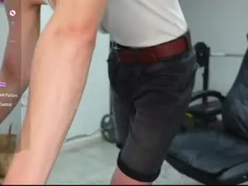 Chaturbate Free Live Porn of damien_dallas