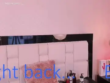 Chaturbate Live Sex Cam of mariee_rosee