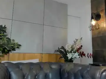 Chaturbate Best live sex cam show of bento_fox