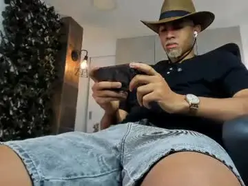 Chaturbate Best Webcam of bento_fox