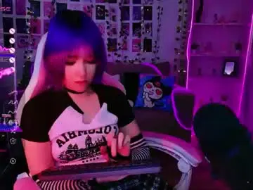 Chaturbate Live Sex Cam of catharinejones