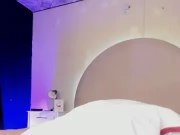 Chaturbate Live Porn of evelyn__ebony