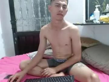 Chaturbate Best live sex cam show of johan_kitten