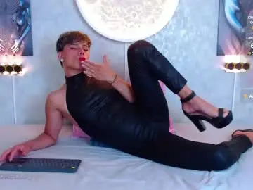 Chaturbate Best live sex cam show of perfectskinny_latinmen_07