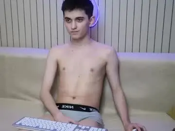 Chaturbate Sex Cam of alexander_18_xxl