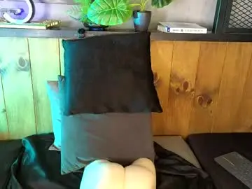 Chaturbate Best live sex cam show of andrewortix