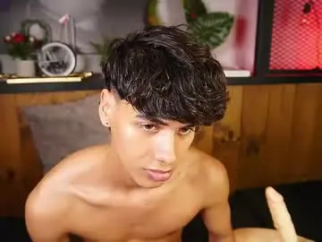 Chaturbate Nude Webcam of andrewortix