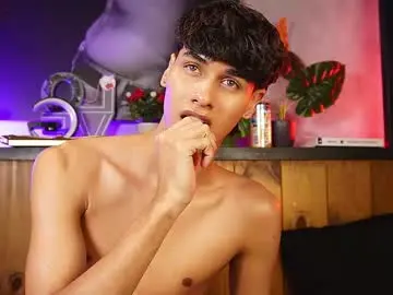 Chaturbate Private Sex Chat of andrewortix