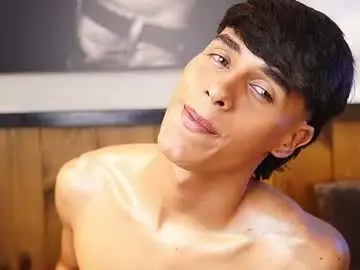 Chaturbate Sex Chat of andrewortix