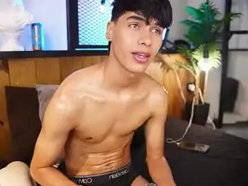 Chaturbate Best Webcam of andrewortix