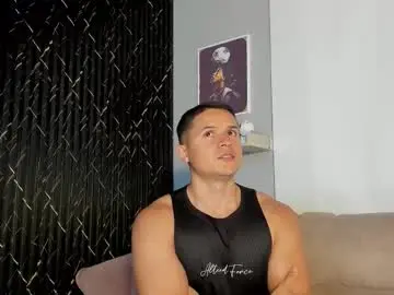 Chaturbate Free Porn Cam of erickdowell