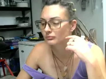 Chaturbate Live Sex of hornyhippies0080