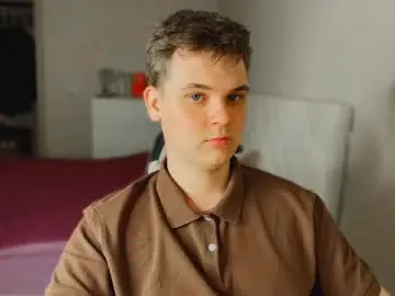 Chaturbate Live Sex Cam of lucas_dany