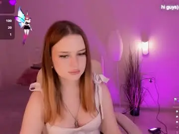 Chaturbate Live Sex Cam of milanamoons