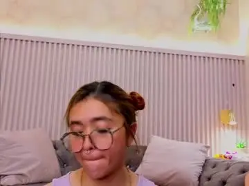 Chaturbate Adult Video Chat of milleyjones_