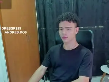 Chaturbate Watch Live Sex Cams of sebascuterouss