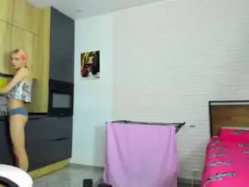 Chaturbate Live Porn of _alice_kitty
