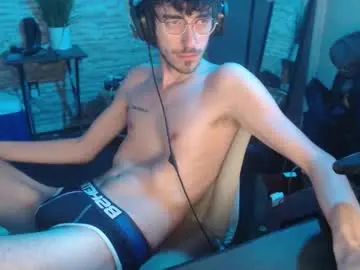 Chaturbate Free Live Porn of calvin_tanner