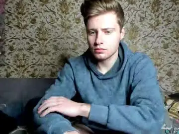 Chaturbate Free Live Porn of hornyblondieboyy