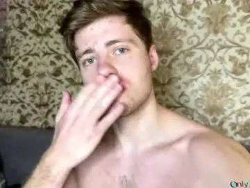 Chaturbate Live Sex Cam of hornyblondieboyy