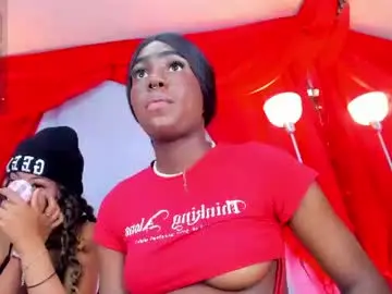 Chaturbate Live Sex of jade_petitee