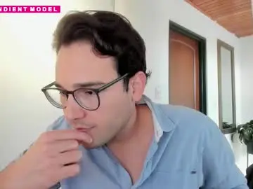 Chaturbate Adult Webcams of vito_ferrero