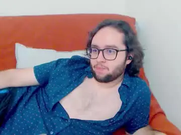 Chaturbate Free Porn Cam of eren_jaeger2000