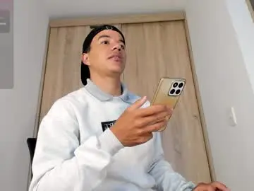 Chaturbate Free Porn Cam of george_cams1