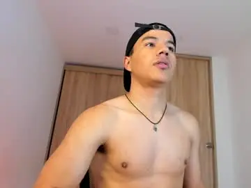 Chaturbate Free Live Porn of george_cams1