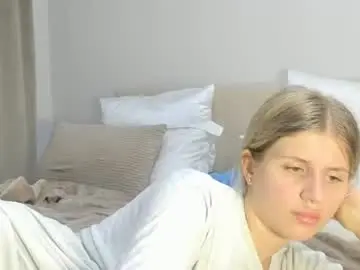 Chaturbate Live Sex of kirraa_