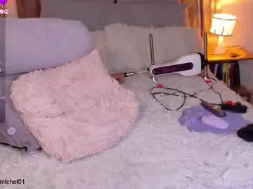 Chaturbate Best live sex cam show of marivimichel03