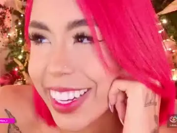 Chaturbate Live Sex Cam of melytaylor