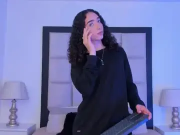 Chaturbate Adult Webcams of tiny_thomm