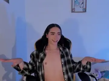Chaturbate Sex Cam of tiny_thomm