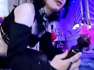 Chaturbate Sex Chat of zephirah_abney