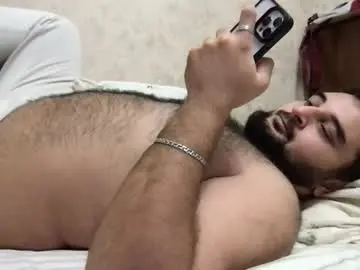 Chaturbate Live Sex Cam of _alan_bear_
