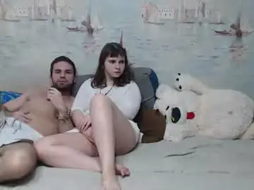 Chaturbate Live Sex Cam of alex_sarah_sex