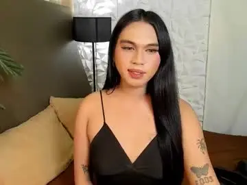 Chaturbate Live Porn of asianhugecockjulia1