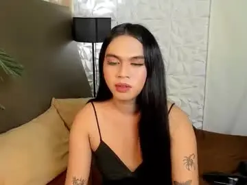 Chaturbate Live Porn of asianhugecockjulia1