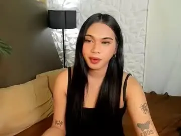 Chaturbate Free Porn Cam of asianhugecockjulia1