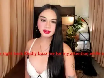 Chaturbate Adult Webcams of asianhugecockjulia1