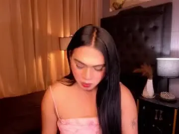 Chaturbate Free Live Porn of asianhugecockjulia1