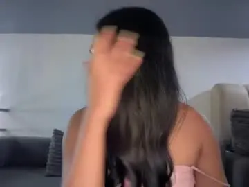 Chaturbate Free Live Porn of asianhugecockjulia1